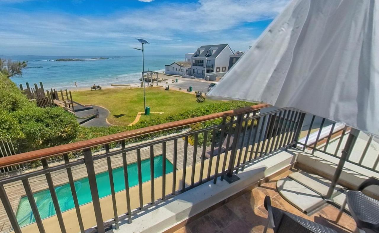 Blaauw Village 4* Bloubergstrand