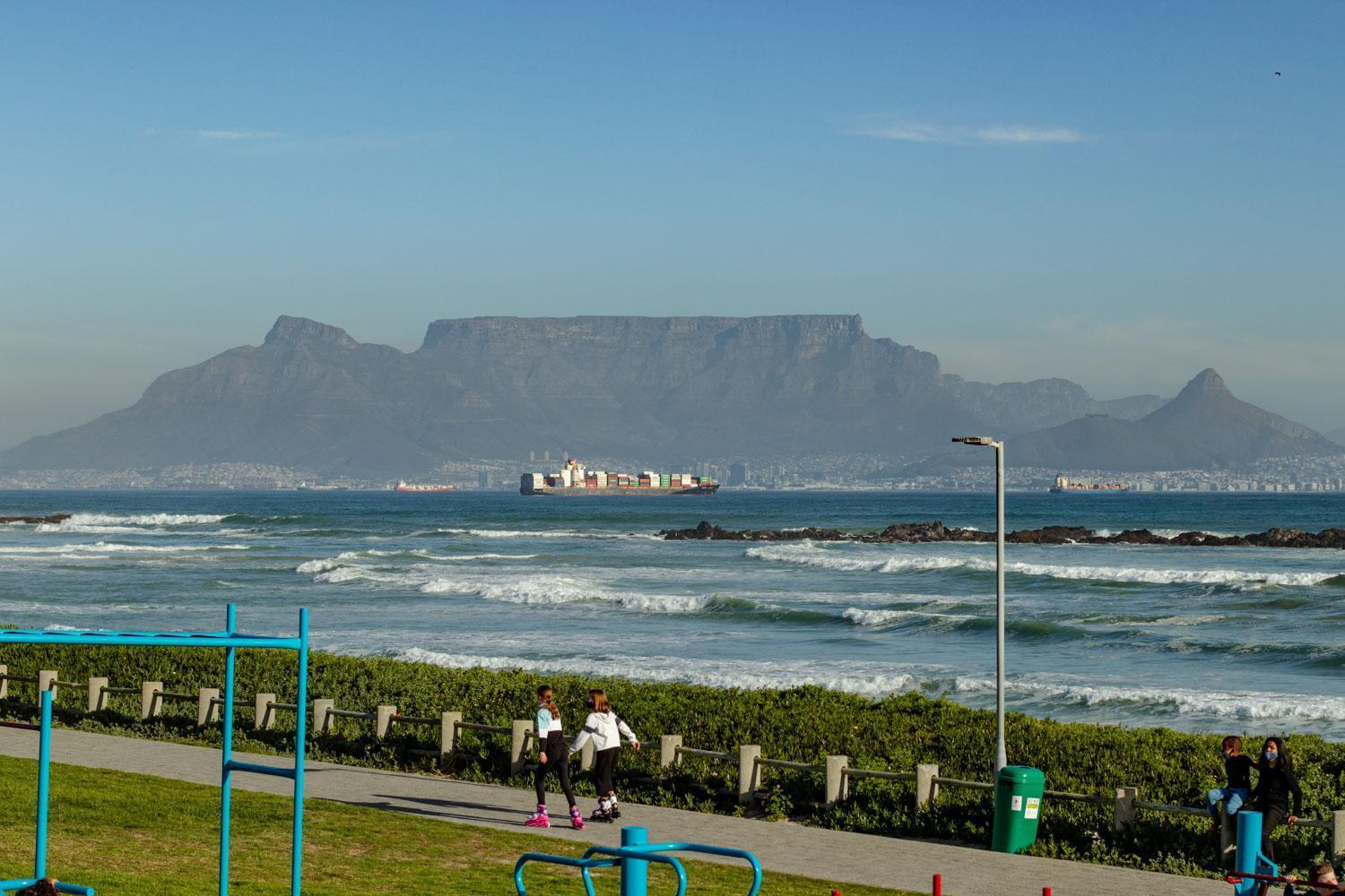 Blaauw Village 4* Bloubergstrand